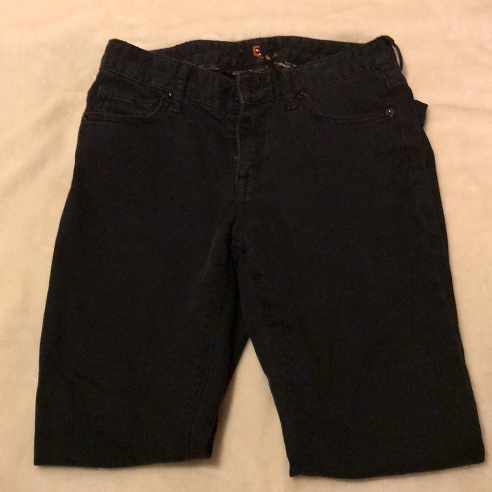 Black mom jeans